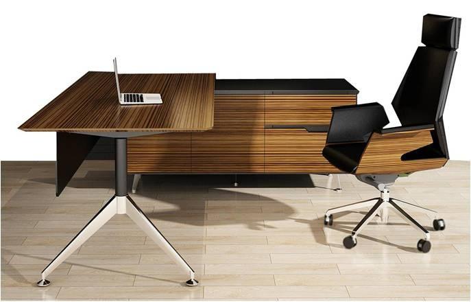 Novara Desk with Return