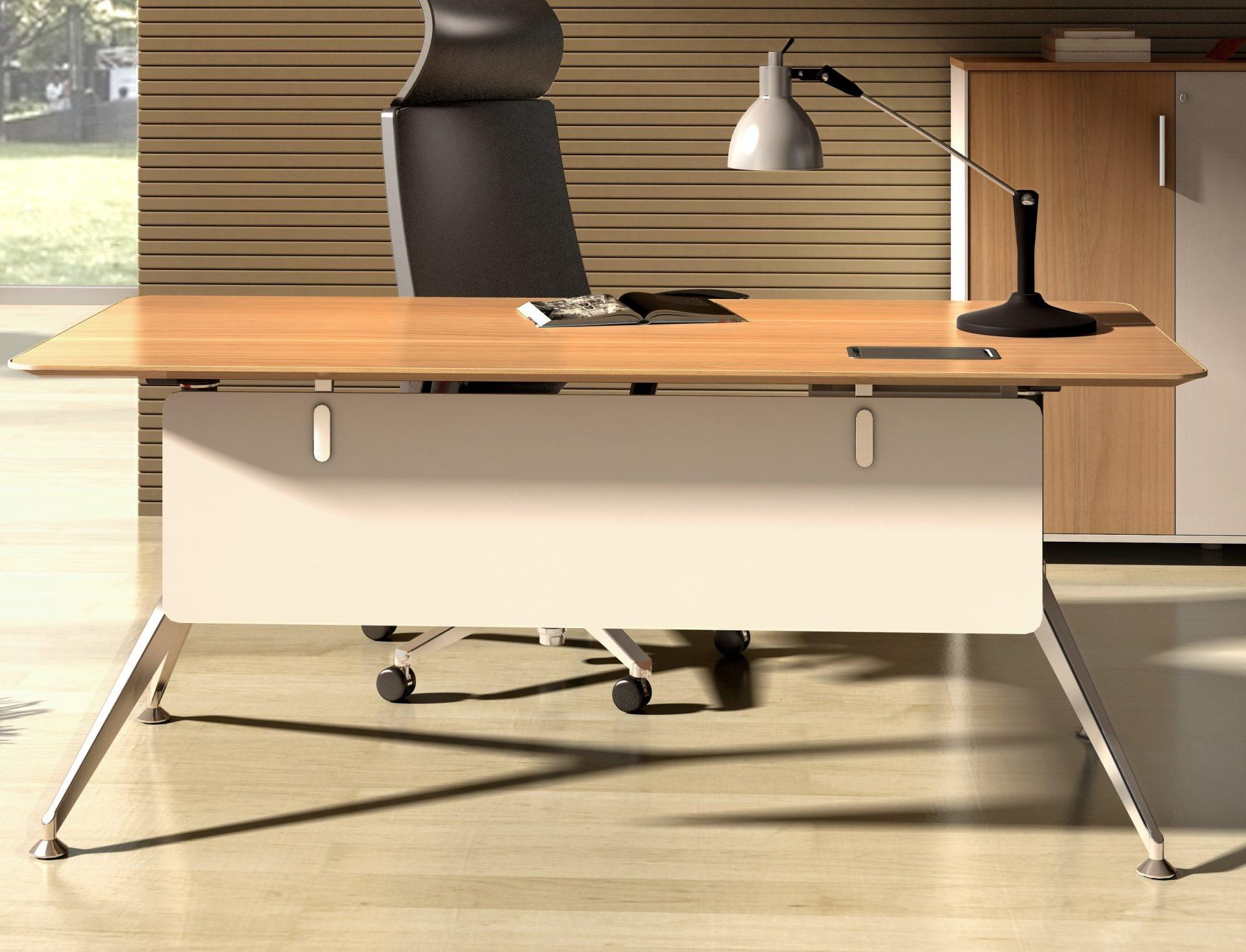 Potenza Desk